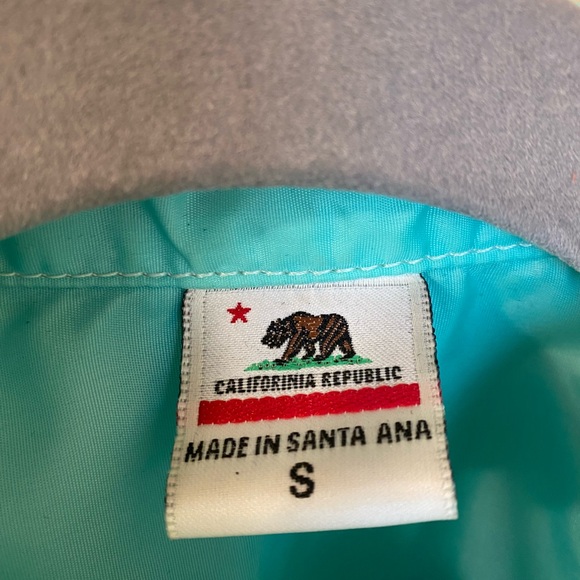 Women’s Birdwell Windbreaker Jacket - Picture 2 of 2